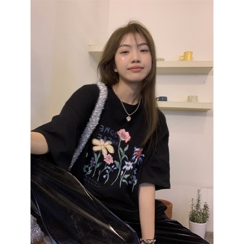 Áo Thun Ngắn Tay Cổ Tròn In Họa Tiết retro Thời Trang Nữ