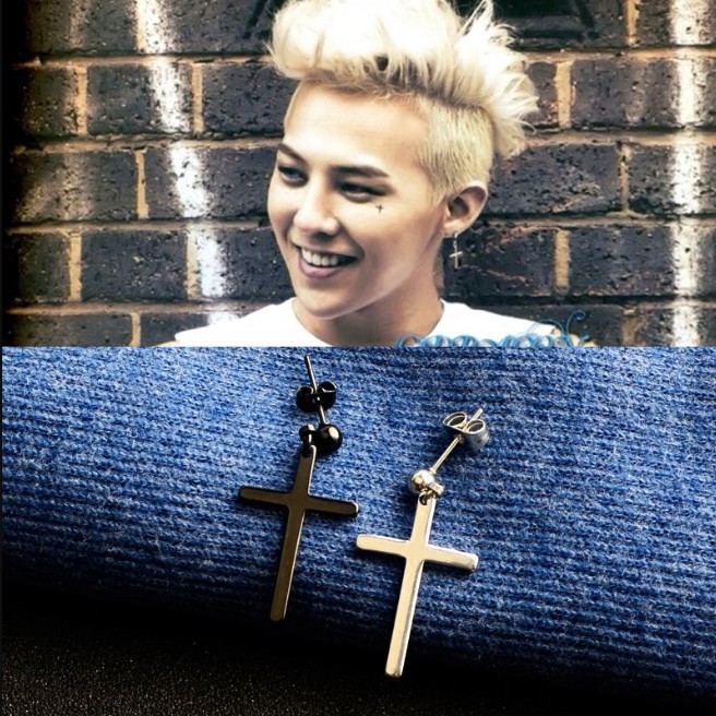 Khuyên tai titan thánh giá unisex GD không gỉ