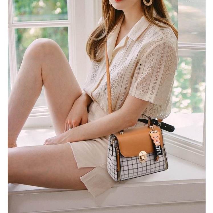 Túi Đeo Chéo Kẻ Caro Thời Trang MS002