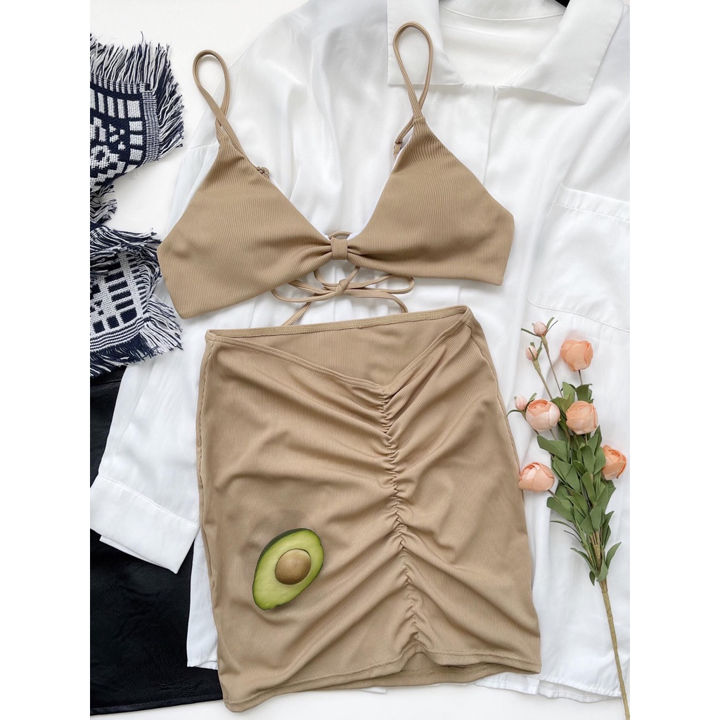 Set bikini 3 mảnh kèm chân váy