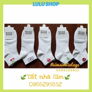 Tất trắng cổ in hình Sticker