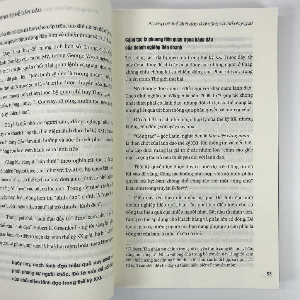 Sách - Phụng sự để dẫn đầu - Tư duy lãnh đạo thế kỉ 21 | BigBuy360 - bigbuy360.vn