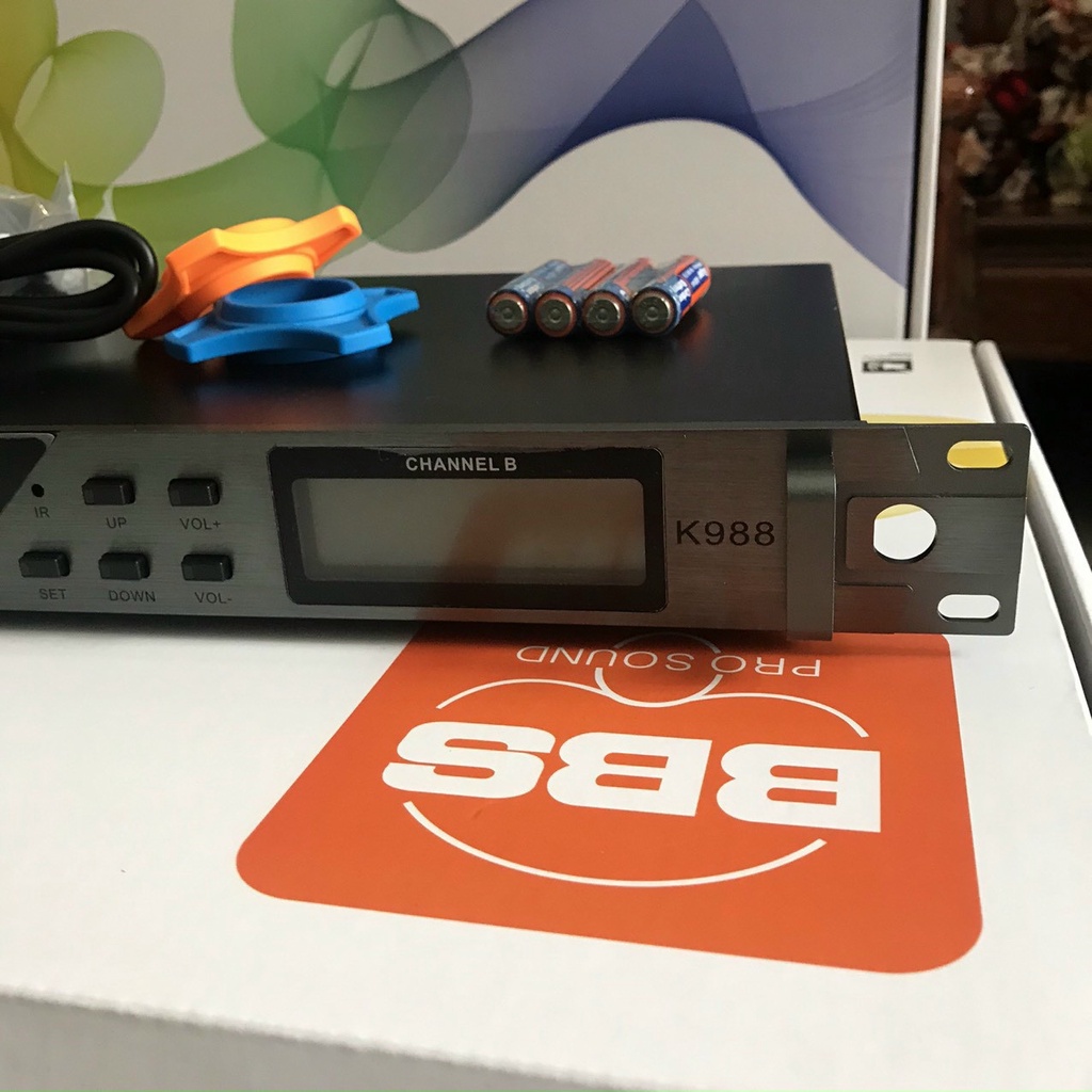 [HCM] Micro không dây BBS K988 - Hàng nhập khẩu năm 2022 - Công Ty Thiên Phúc