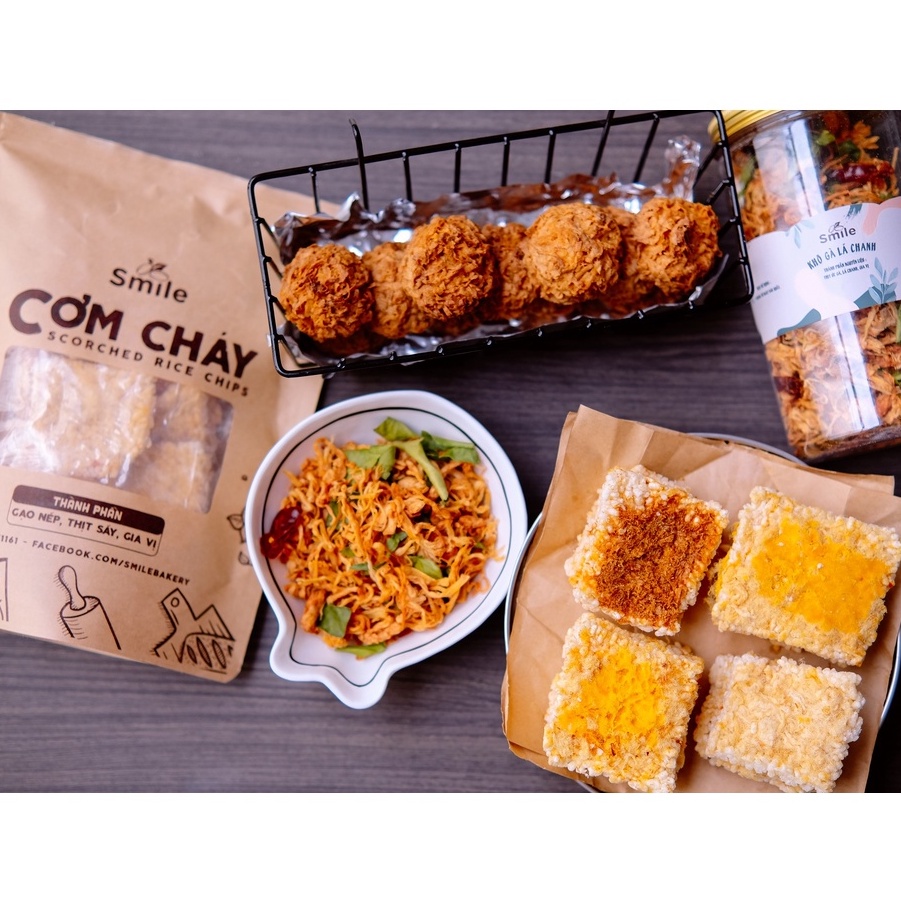 Combo 4 món, món quà tặng ý nghĩa gồm cơm cháy, khô, mứt hoặc bánh dừa - SmilePlanty | BigBuy360 - bigbuy360.vn