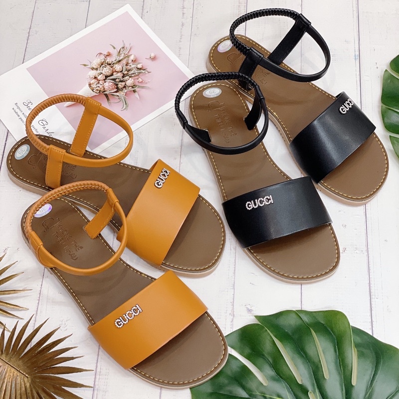 S105 SANDALS BẢN KHOÁ XOÀN XINH XẮN