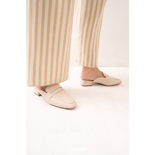 Sục gót cao da trơn mềm, đai ngang họa tiết cắt ngang, đế cao 3cm - 140822002