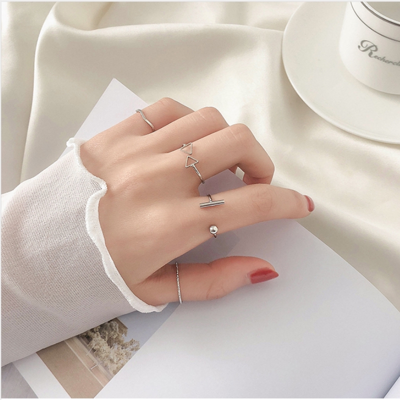 Bộ bốn nhẫn hở đeo khớp ngón tay hình học / tam giác phong cách Hồng Kông đơn giản độc đáo thời trang Hàn Quốc