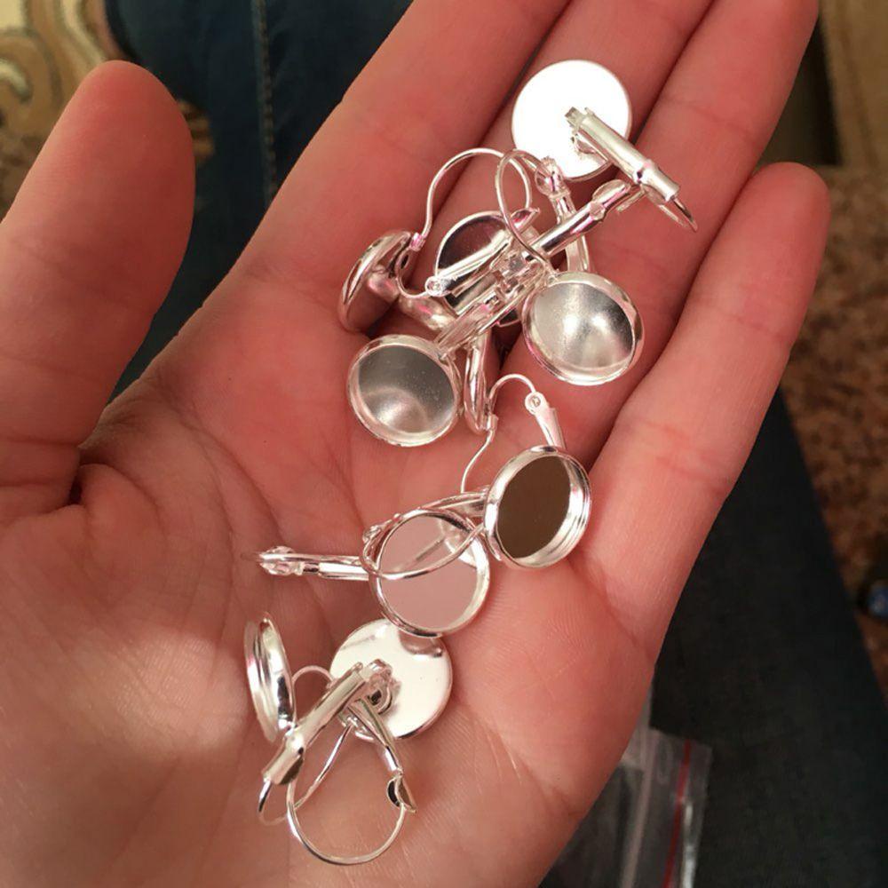 Khay Tròn Bằng Nhựa Để Trưng Bày Đồ Trang Sức Tiện Dụng