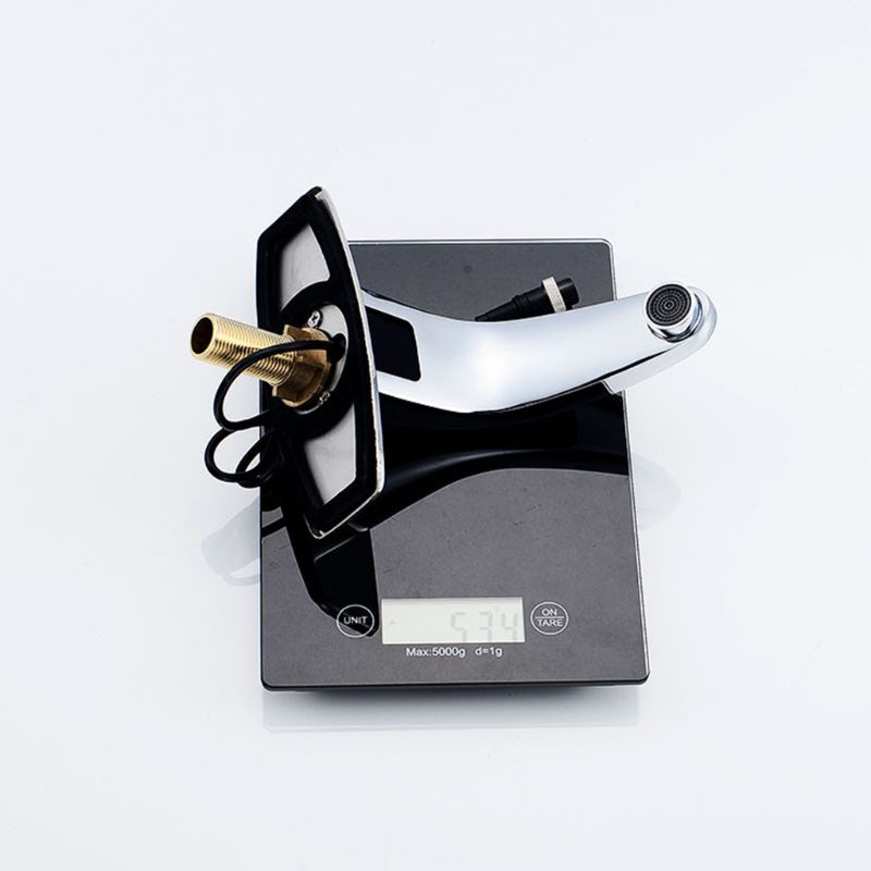 Đầu Vòi Nước Cảm Biến Hồng Ngoại Tự Động