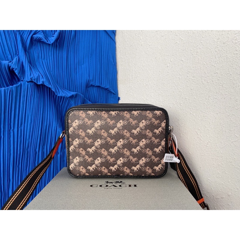 Túi đeo chéo COACH Cao cấp 2022