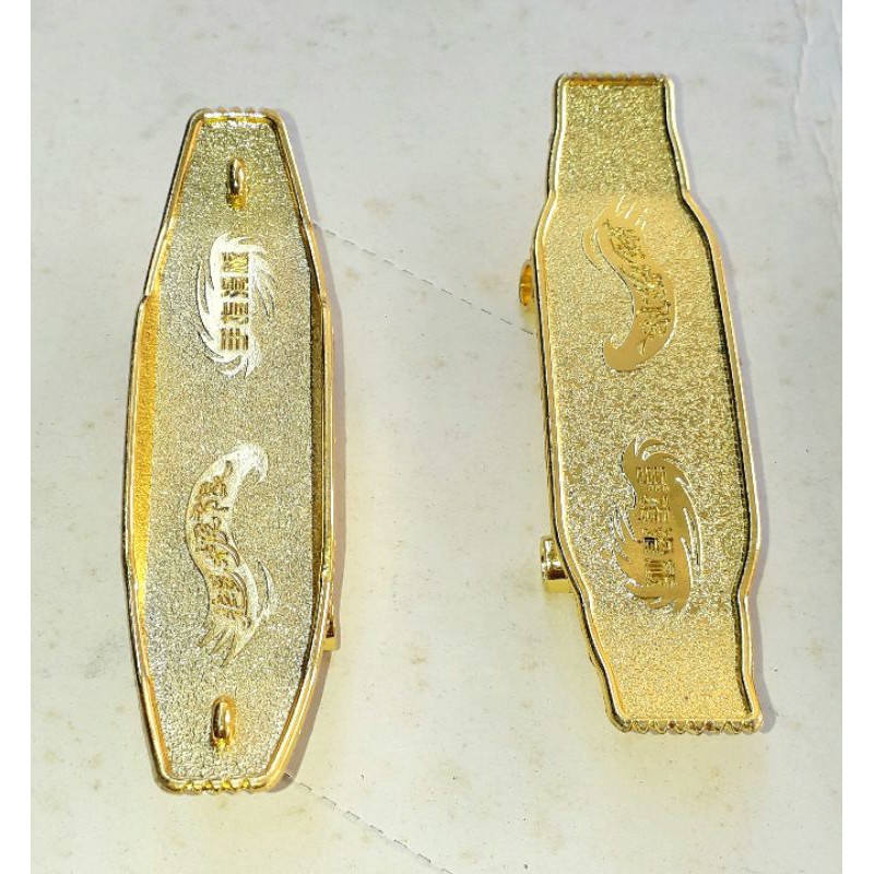 Một cái ván trượt mini mô hình bằng kim loại rất đẹp