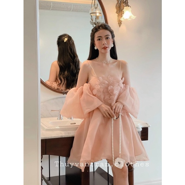 VÁY/ĐẦM HAI DÂY TƠ HỒNG ĐÍNH HOA THIẾT KẾ TAY PHỒNG RỚT VAI DÁNG TIỂU THƯ CAO CẤP