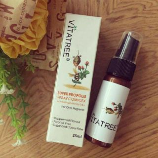 XỊT KEO ONG VITATREE -25ml