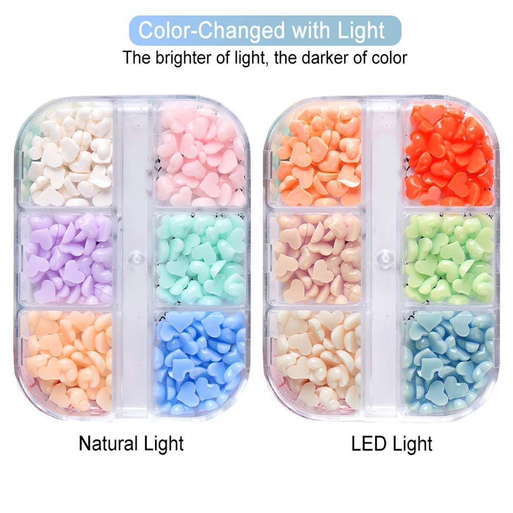 Hộp Phụ Kiện Trang Trí Móng Tay Nghệ Thuật 3D Có Đèn LED Thay Đổi Màu Sắc Hình Trái Tim Thời Trang DIY