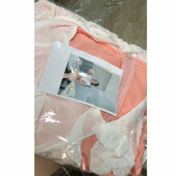 Đầm tiểu thư tay phồng