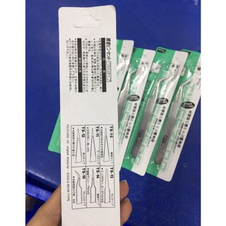 Nhíp gắp mụn đầu cong