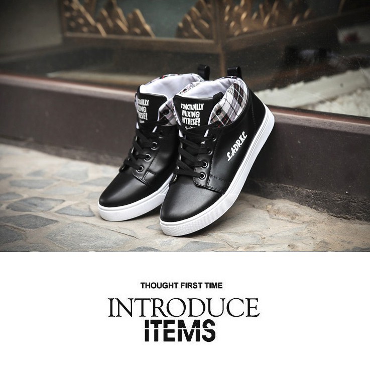 Giày Sneaker Cổ Cao Màu Đen