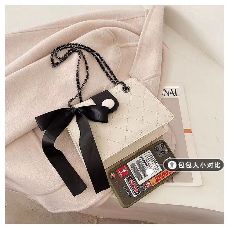 Túi đeo chéo dây xích hình thoi mẫu mới năm 2023 thời trang xuân hè cho nữ