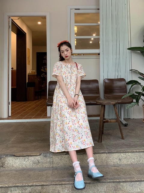 Váy Babydoll Hoa Nhí Vintage Cổ Vuông Xếp Ly Ngực