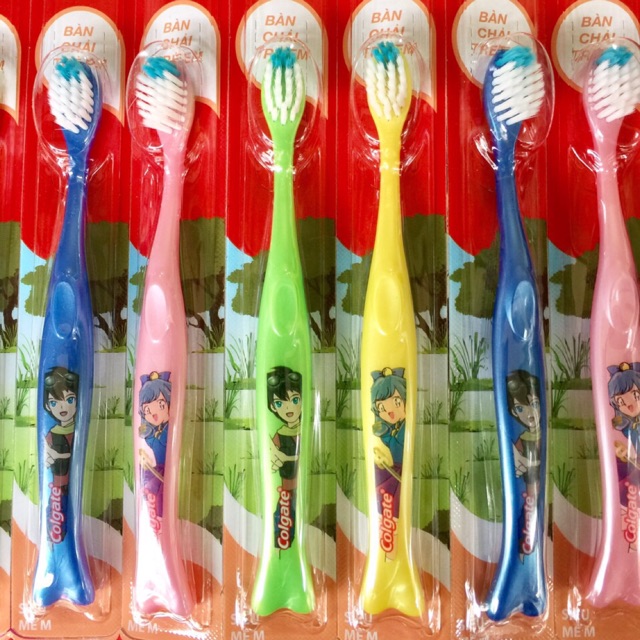 Bàn Chải Đánh Răng Colgate trẻ em
