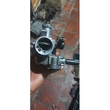 Bình xăng con Future neo rã theo xe