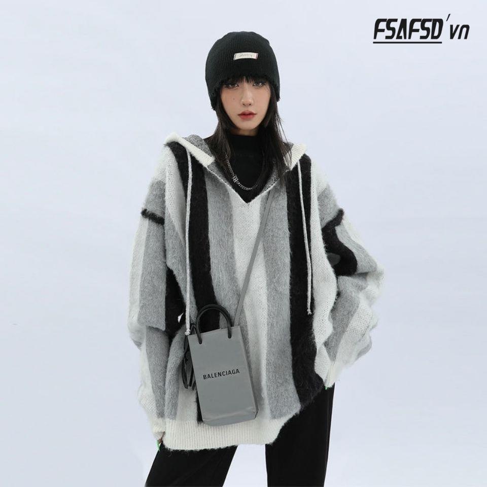 Áo Khoác Sweater Có Mũ Trùm Dáng Rộng Kẻ Sọc Thời Trang Thu Đông 2022 Mới Cho Nữ