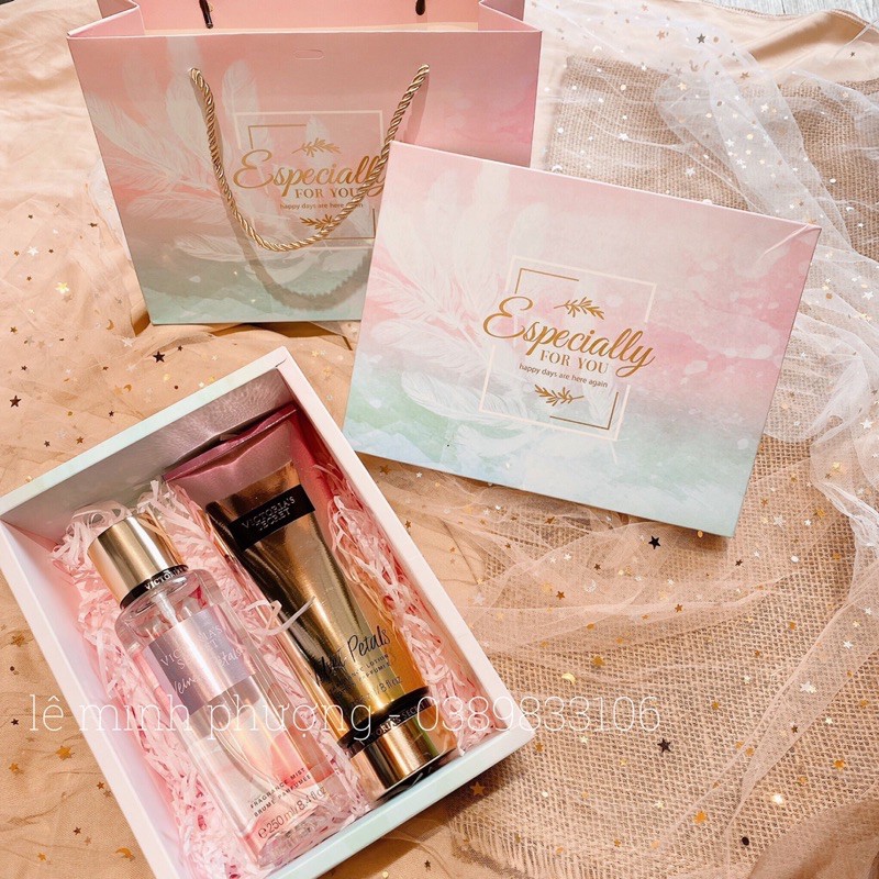 set xịt dưỡng thể body mist và lotion kem dưỡng victoria secret amber ,aqua kiss ,velvet petals