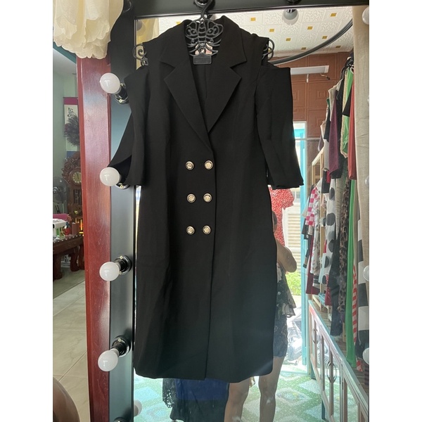 vest đen dáng dài | BigBuy360 - bigbuy360.vn