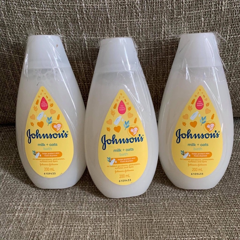 Sũa tắm Jonhson baby chưa sữa và yến mạch -200ml