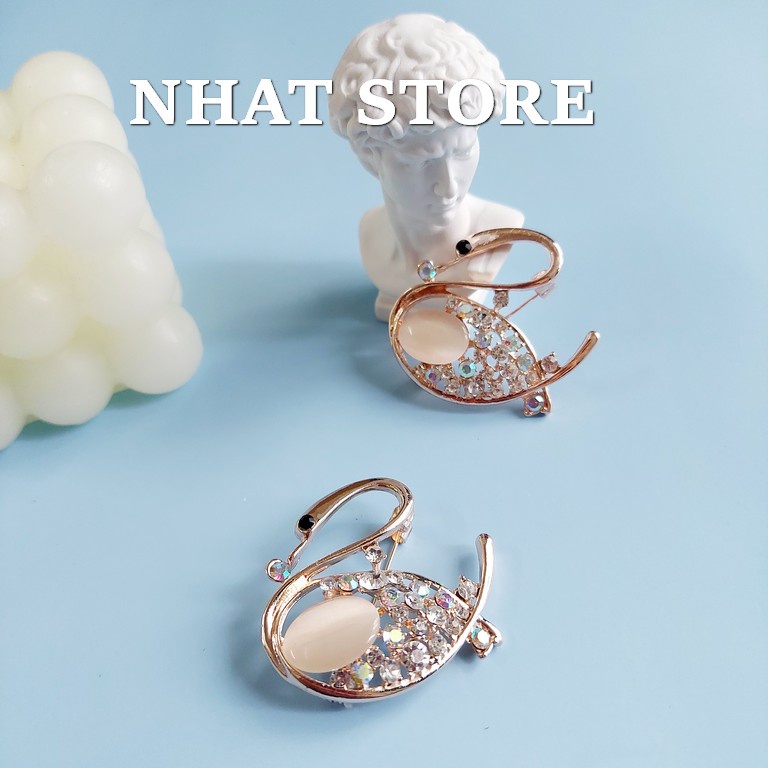 Trâm cài áo Hàn Quốc, ghim cài vest nữ đính đá hình thiên nga (Brooch Nhat Store)