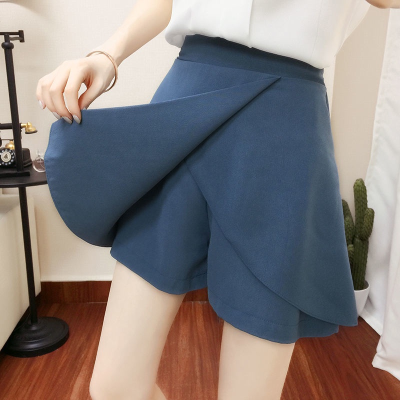 Quần Short Chữ A Ống Rộng Lưng Cao Plus Size