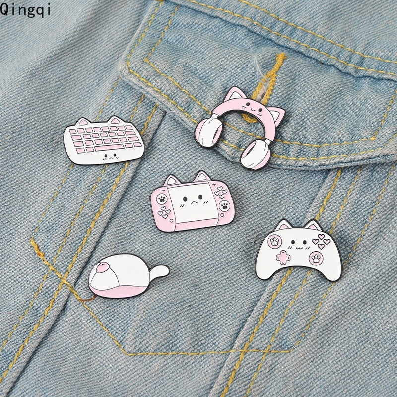 Ghim cài áo MISS ZOE hình máy chơi game dễ thương cho bé