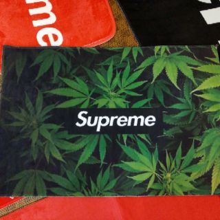 Thảm nhung Supreme