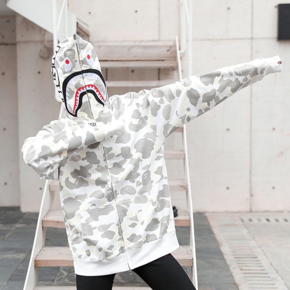 Áo khoác Bape phát quang hàng cao cấp ss2022