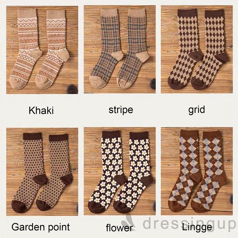 Đôi vớ dệt kim cổ cao in hình hoạt hình dễ thương cho nữ