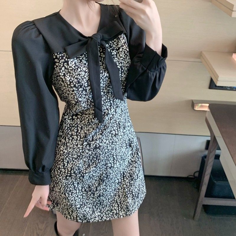 Chân Váy Ngắn Họa Tiết Đính Nơ Thời Trang | BigBuy360 - bigbuy360.vn