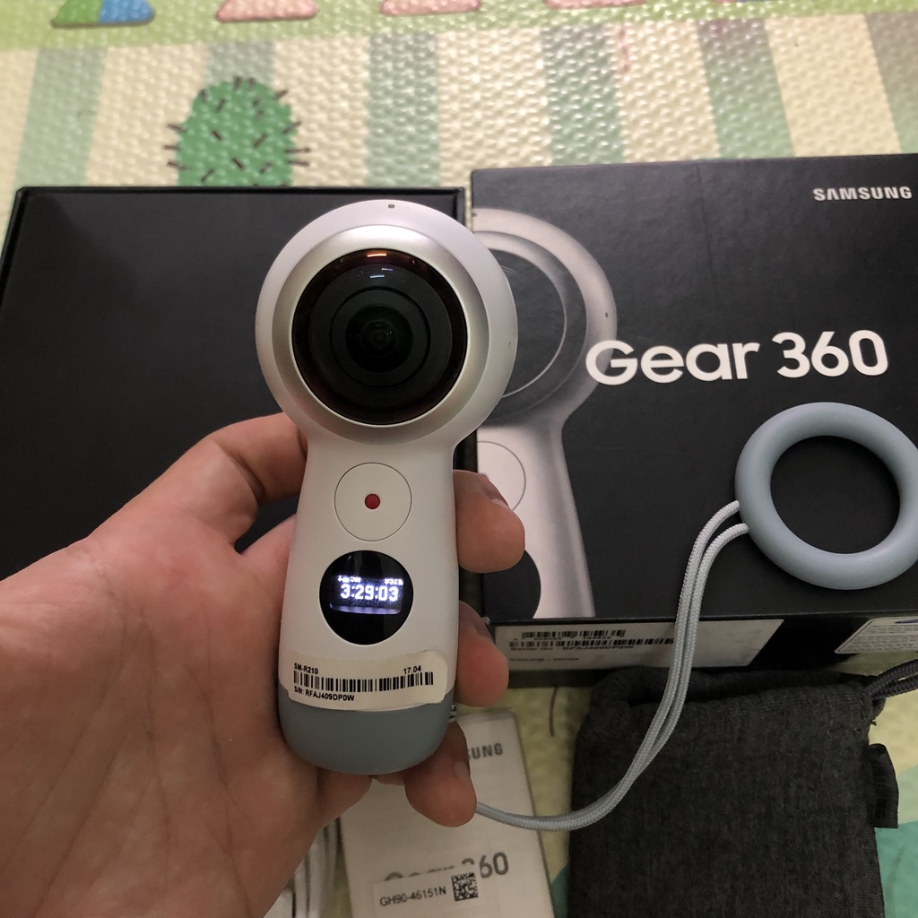 Camera Samsung Gear 360 2017 DM (SM-R210) - Full box 98%