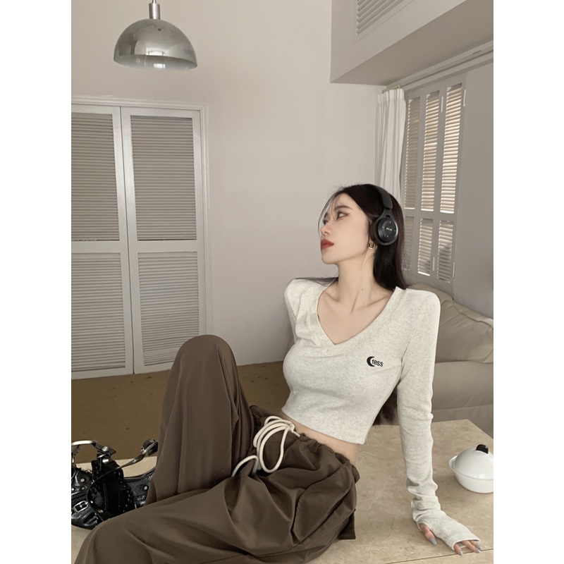 Áo Thun Lửng Tay Dài Cổ V Quyến Rũ Dành Cho Nữ