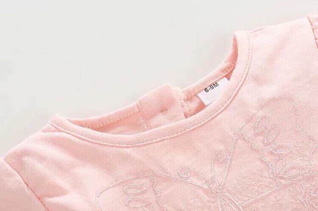 Váy công chúa bé gái