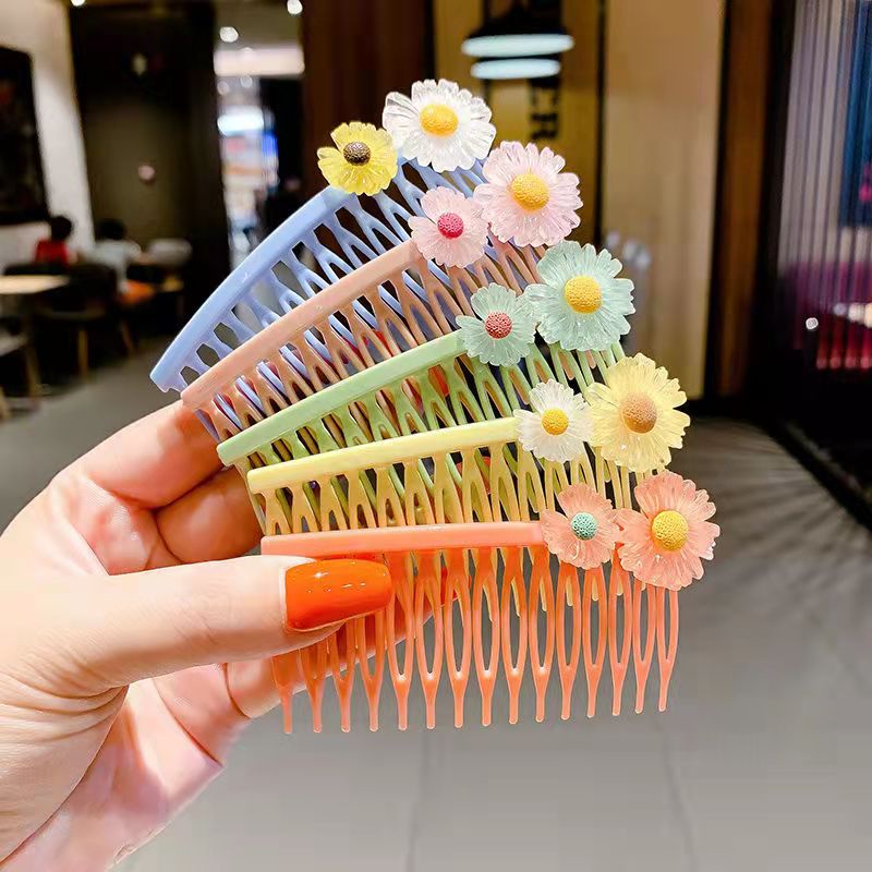 Kẹp tóc hình chiếc lược thiết kế tinh tế thời trang cho bé