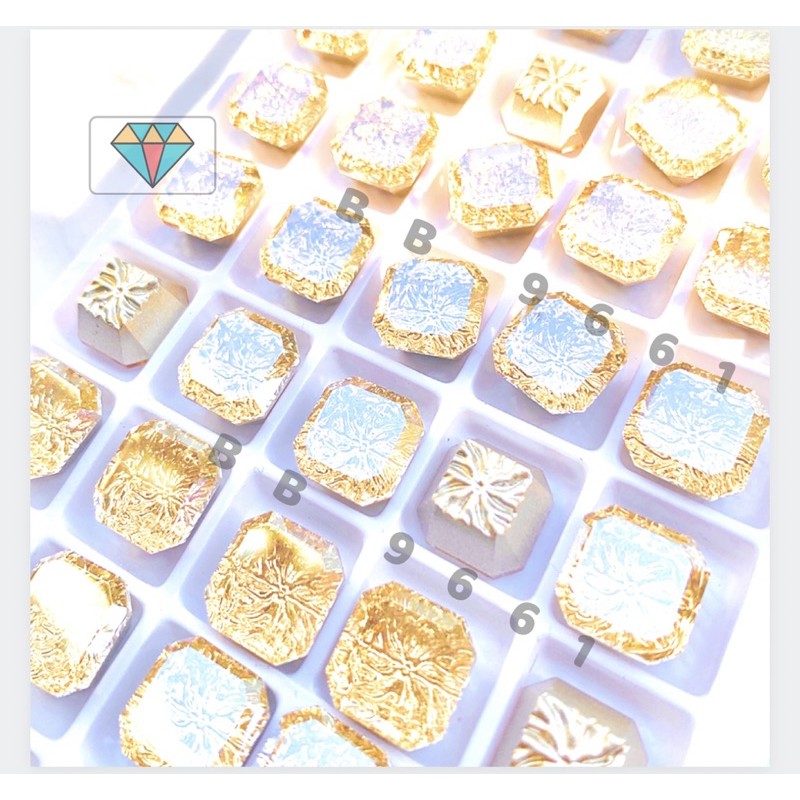 Pha Lê Vuông -Móng Nail- Đá KHỐI Cao cấp size 10*10mm