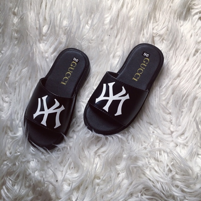 DÉP LÊ BÉ TRAI/gái cực chất ( đi biển đi chơi)