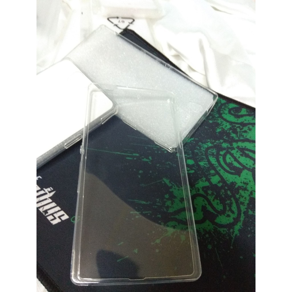 Ốp lưng chống sước cho Sony Xperia Z trong suốt IP10592