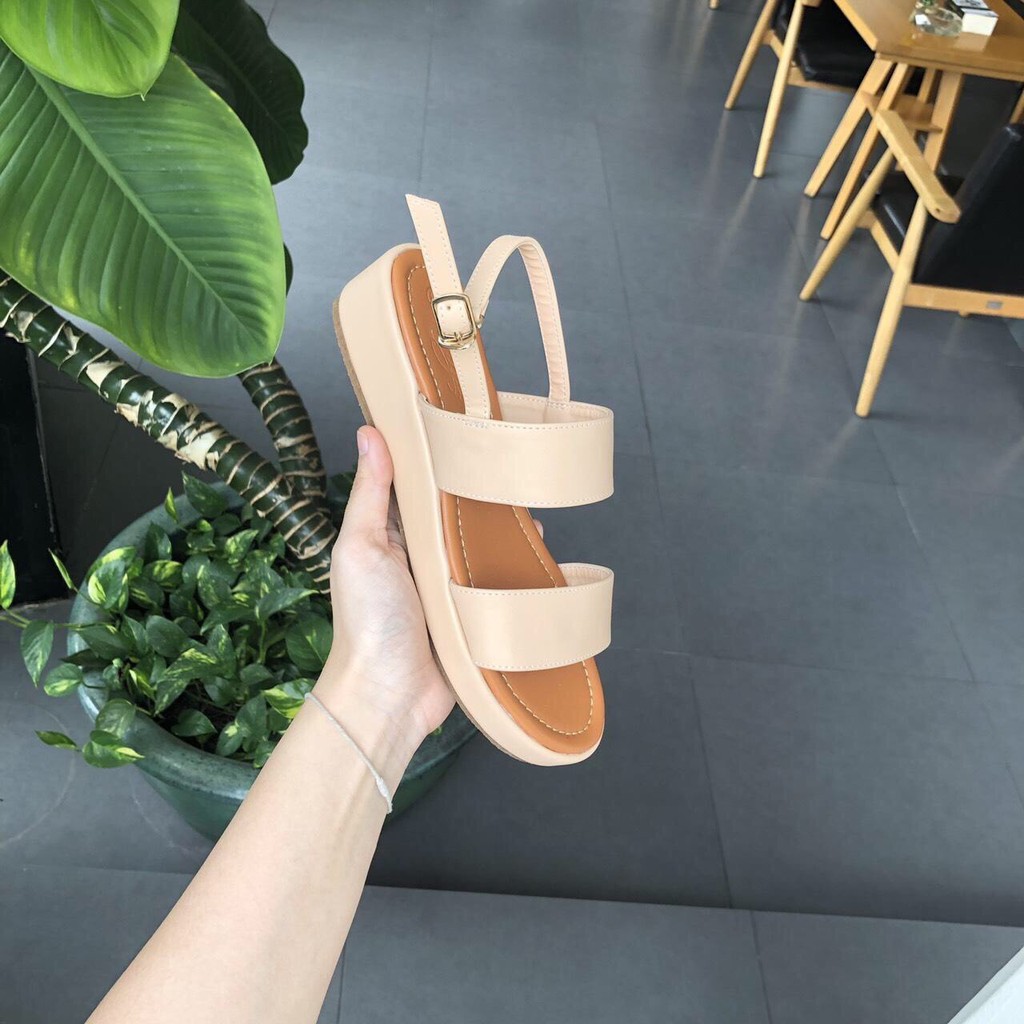 Sandal da mịn 2 quai bản to đế xuồng - 3P