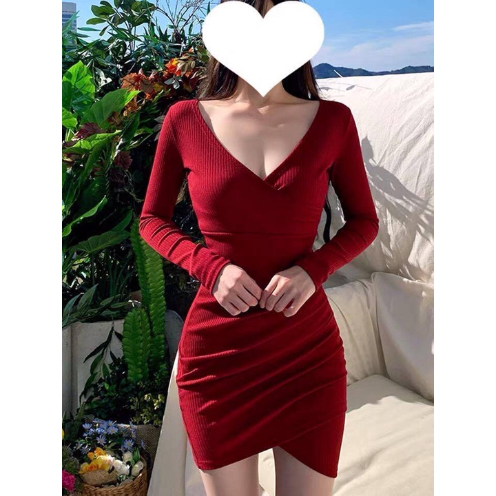 Đầm váy nữ cổ V tay dài thân xếp ly dáng ôm body màu Đỏ trẻ trung, quyến rũ cho quý cô dự tiệc, hoặc dạo phố siêu xinh | BigBuy360 - bigbuy360.vn
