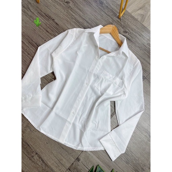 Áo sơ mi trơn form rộng chuẩn đẹp(B.C)