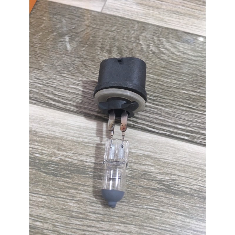 Sản phẩm gia đình làm: Bóng đèn pha 880 12v 70w sáng +30% sây ơ