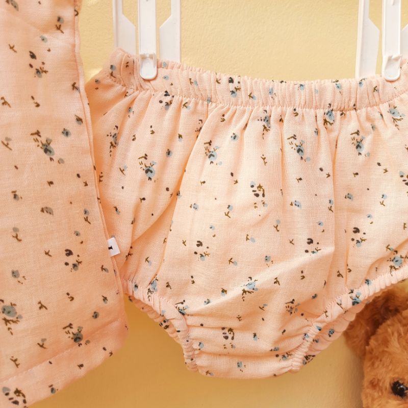 Bộ 2 dây xô muslin quần bí thoáng mát cho bé gái