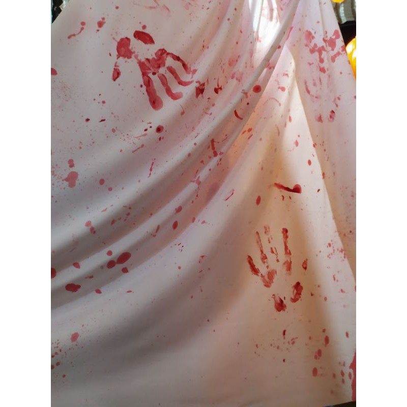 Set áo choàng phù thủy kèm nón màu trắng máu. Hoá trang Halloween