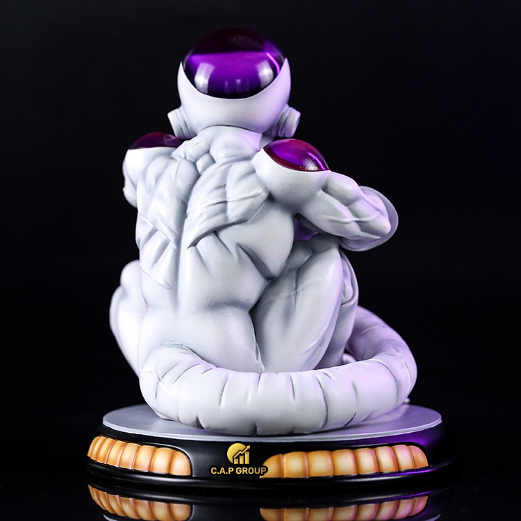 Mô hình Dragon Ball nhân vật Fide Frieza ngồi chỉ tay trên Tàu Vũ Trụ trong 7 Viên ngọc rồng - X36